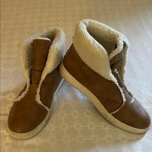 Nautica Brown Shearling-Lined Winter Boots